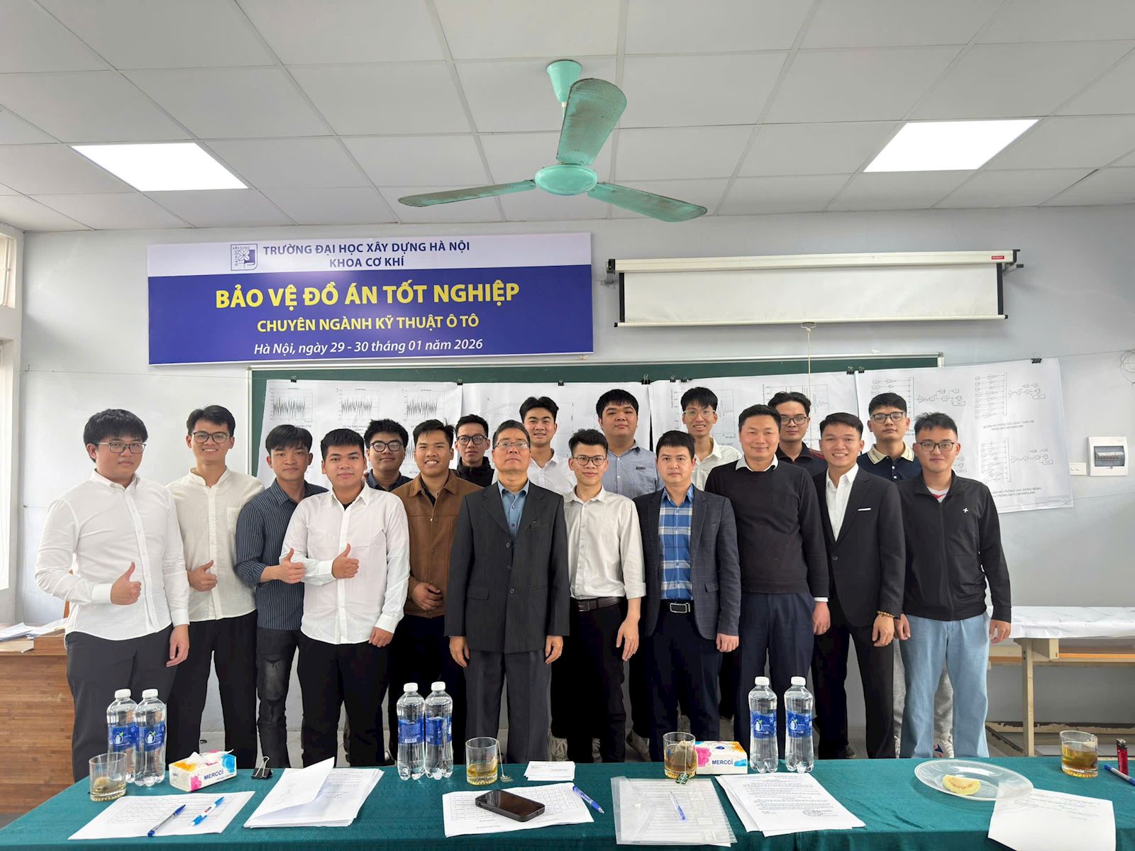 BẢO VỆ ĐỒ ÁN TỐT NGHIỆP CHUYÊN NGÀNH KỸ THUẬT Ô TÔ – KỸ SƯ K66