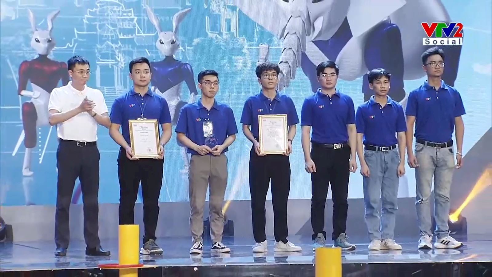 Đội tuyển Robocon Đại học Xây dựng Hà Nội xuất sắc giành "Giải Ý tưởng" trong cuộc thi Robocon 2023 Việt Nam